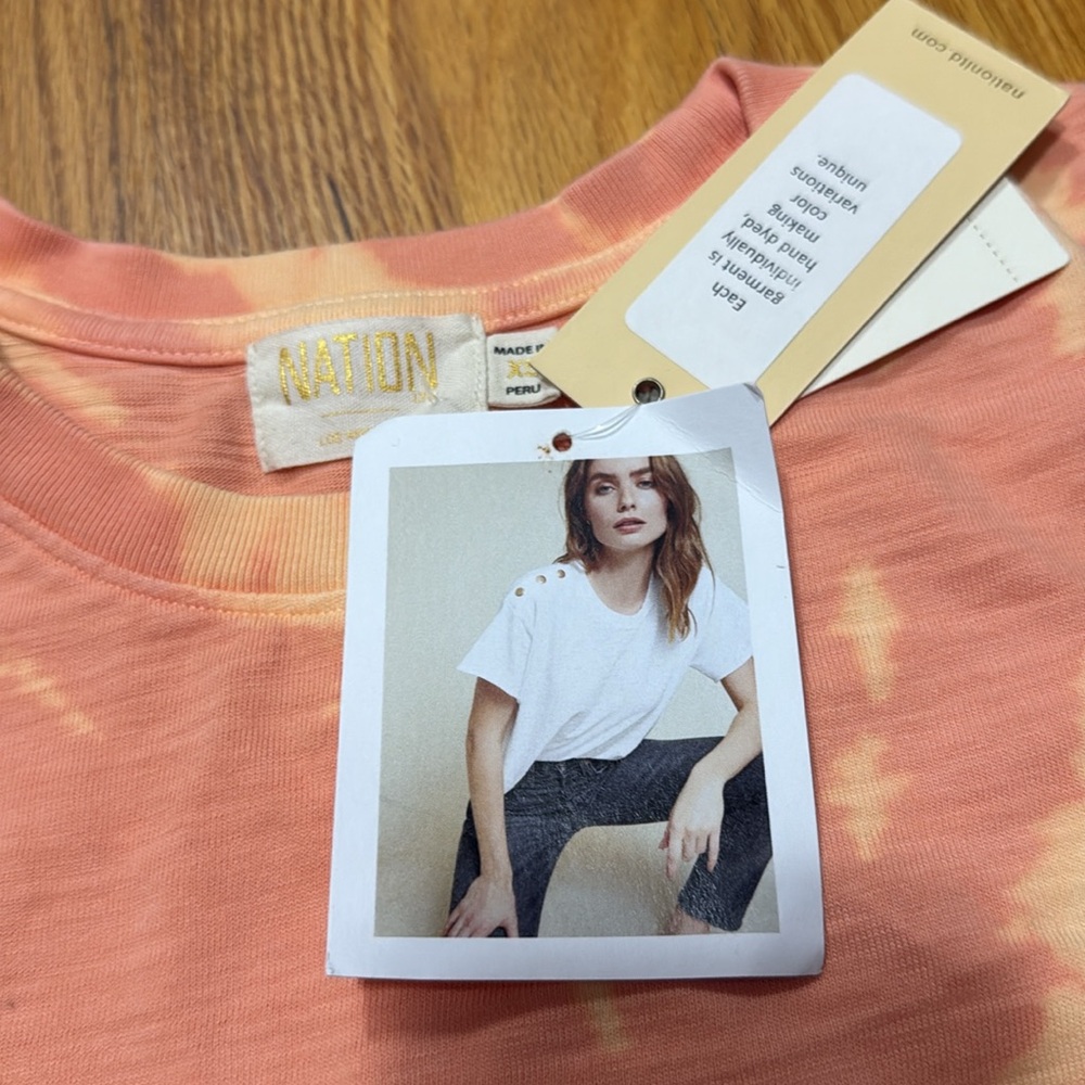 NATION Tee - Picture 3 of 4